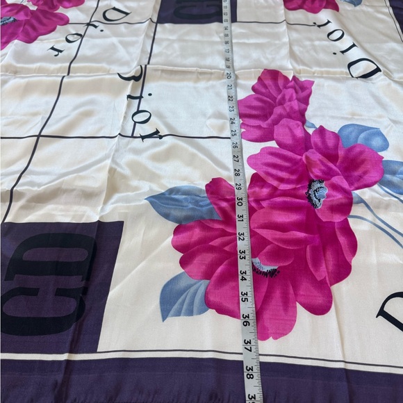 Dior Fuchsia and Cream Silk Scarf - Picture 5 of 7